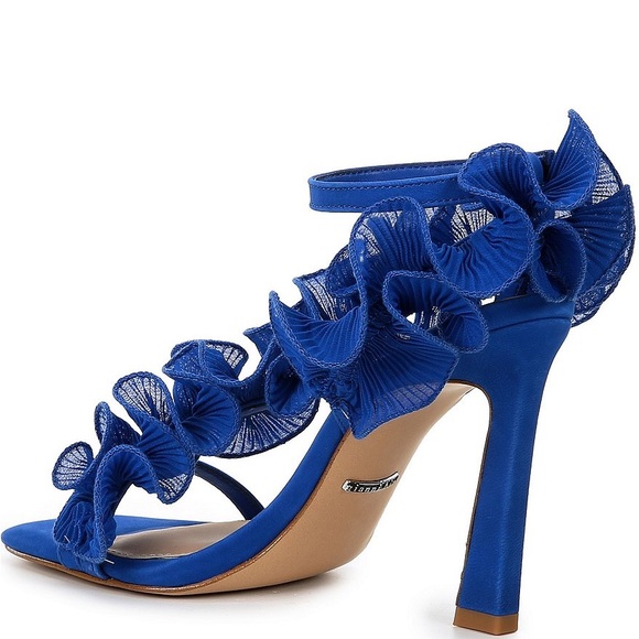 NWT Gianni Bini Franz Suede Chiffon Ruffle Dress Sandals Sz 6,5 main image 2